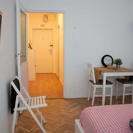 Apartment Plus Загреб Екстер'єр фото