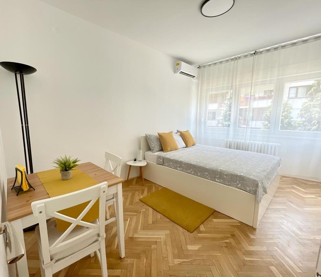 Apartment Plus Загреб Екстер'єр фото
